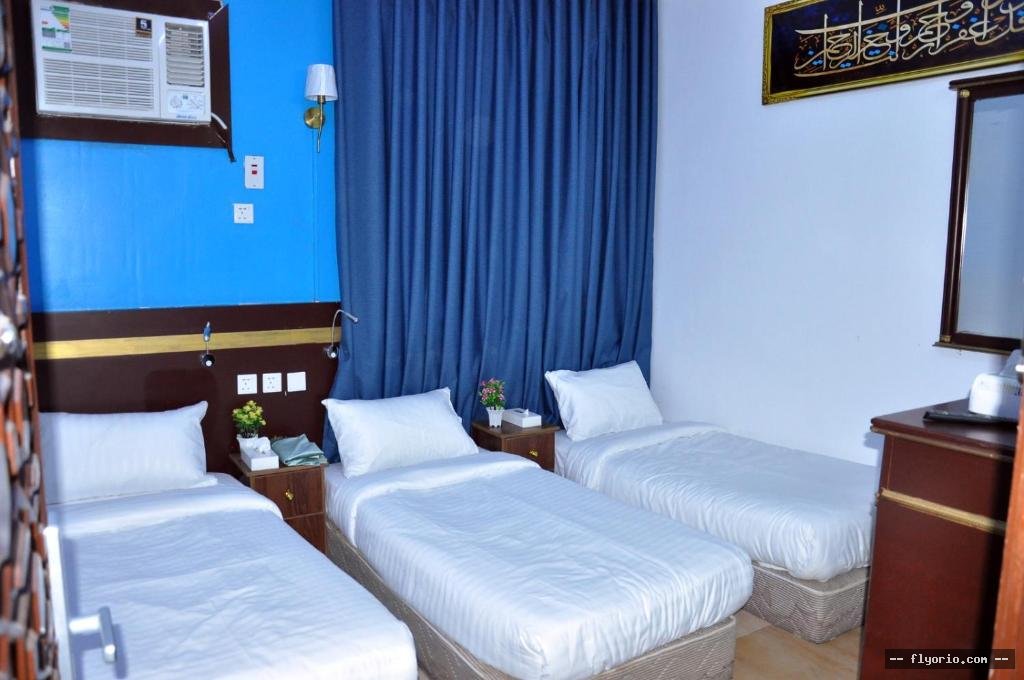 Aliya Juhaina Tourists Hostels Photo