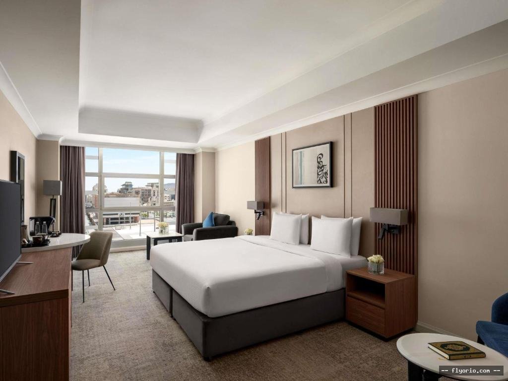 Anwar Al Madinah Mövenpick Photo