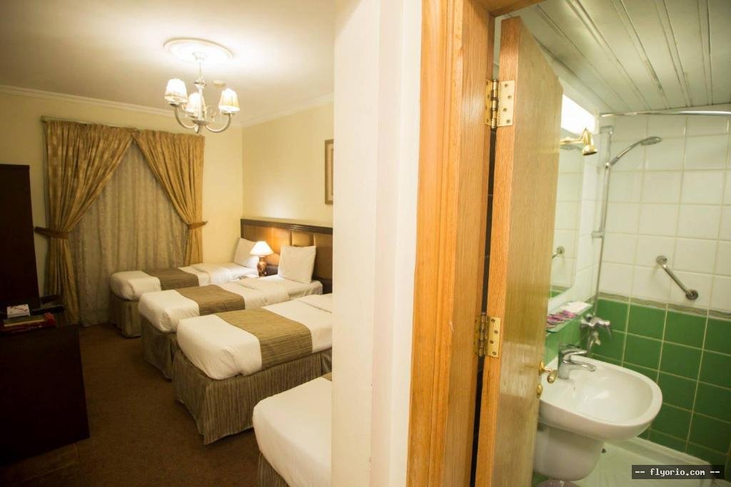 Anwar Al Zahraa Hotel Photo