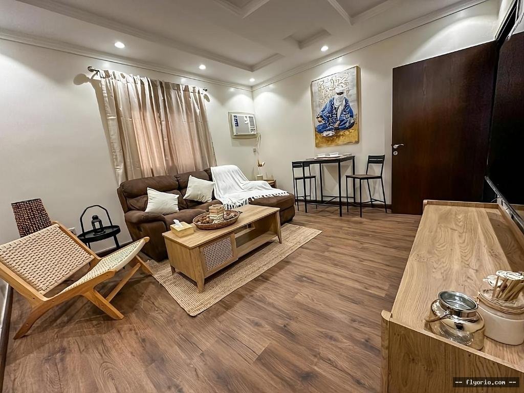 Cozy 2-Bedroom Apartment in Batha Quraish Photo