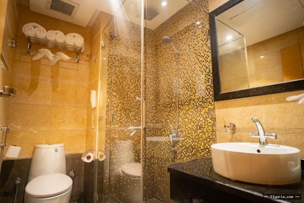 Emaar Grand Hotel Photo