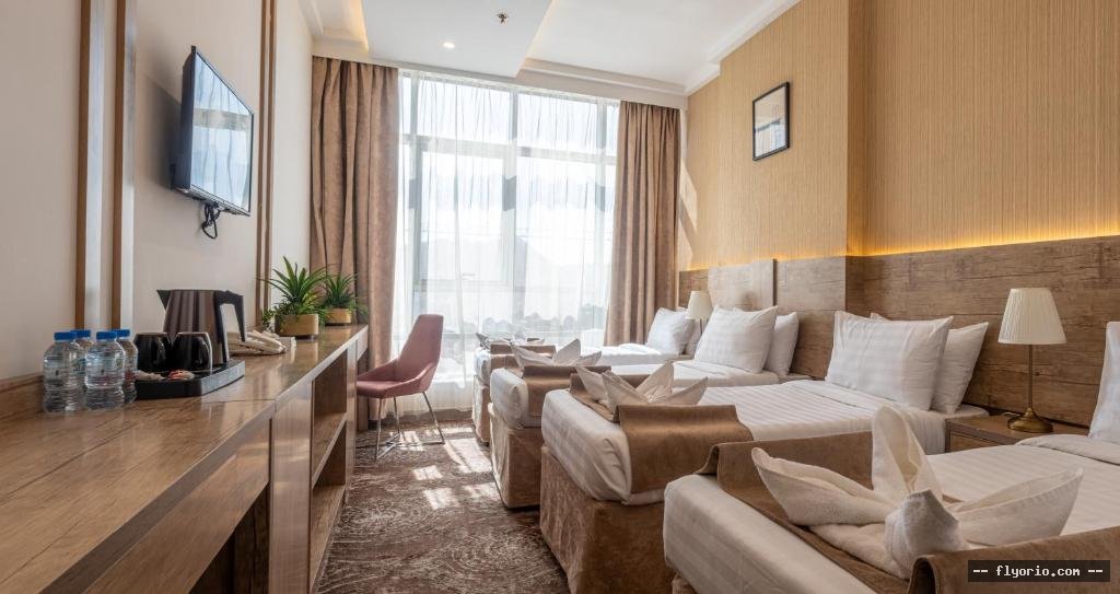 Emaar Legend Photo