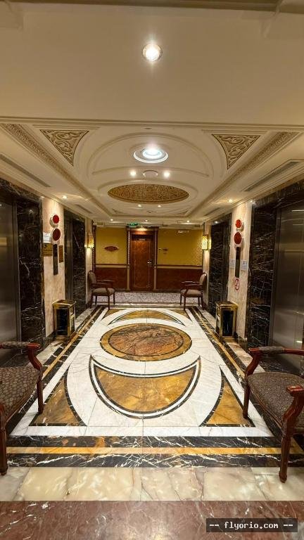 Funduq KRM RWYAL - Karam Royal Hotel Photo