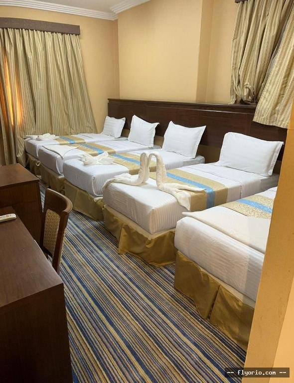 Funduq NJMh DhAKhR TWSYL MJANY LLHRM - Zakher Star Hotel Free Shuttle Service Photo