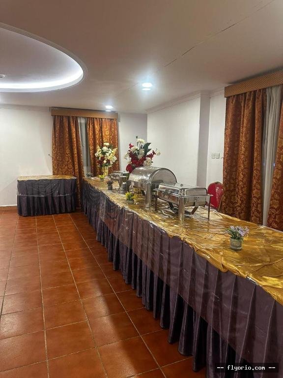 Funduq NJMh DhAKhR TWSYL MJANY LLHRM - Zakher Star Hotel Free Shuttle Service Photo