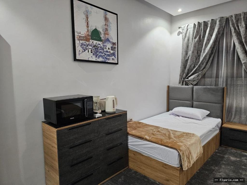GhRFh ShDhA TYBh ALMKhDWMh Shaza Taibah Luxury Room Photo