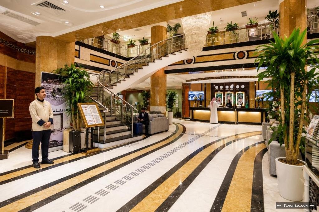 Golden Tulip Al Shakreen Photo