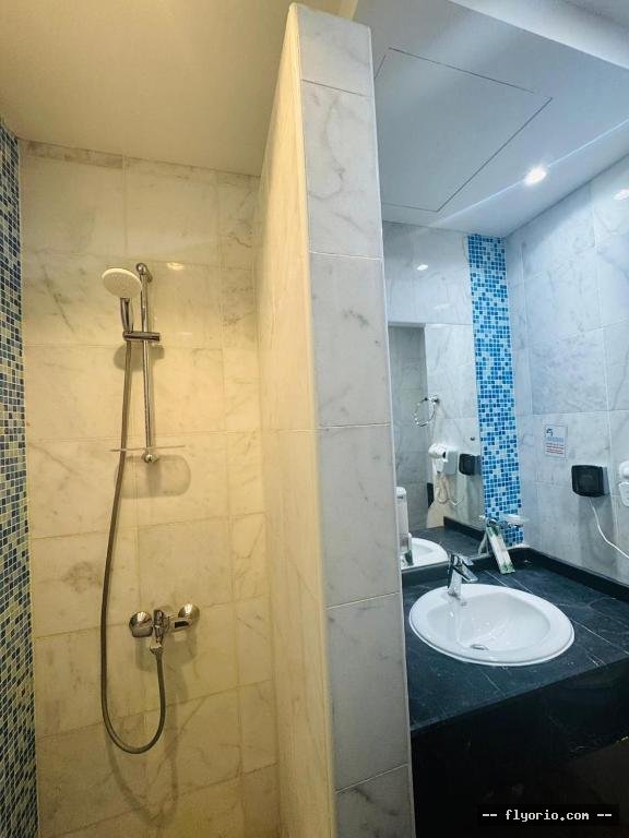 Grand Al Rawda Hotel Funduq JRAND ALRWDh Photo