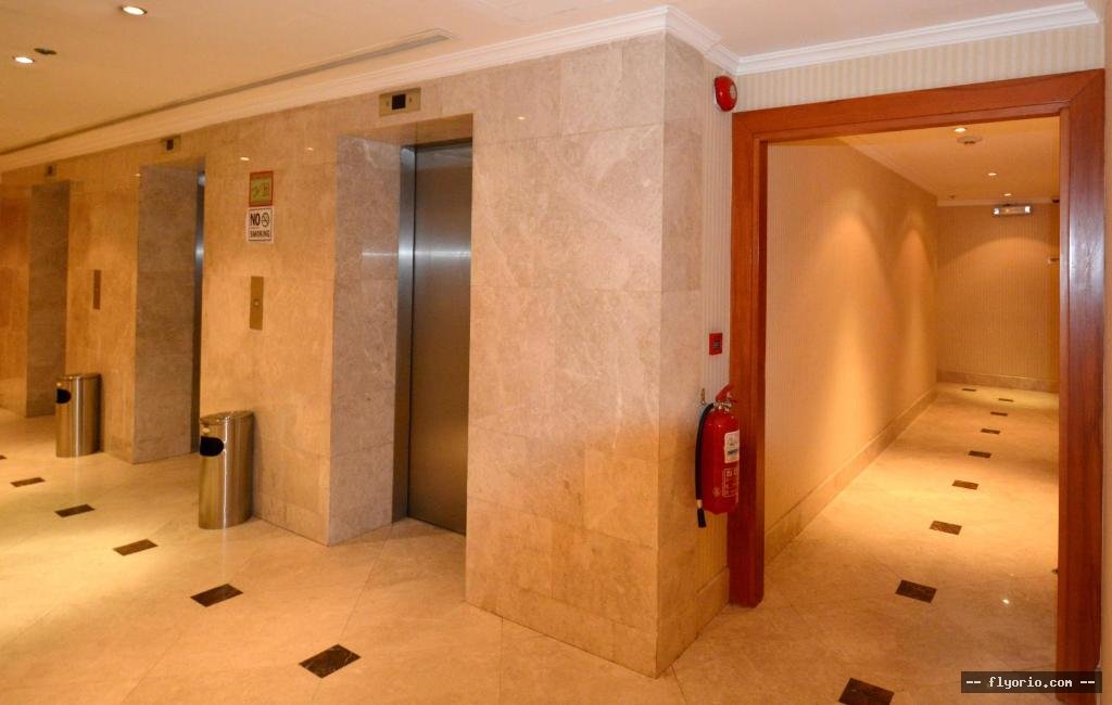Hayah Grand Hotel Photo