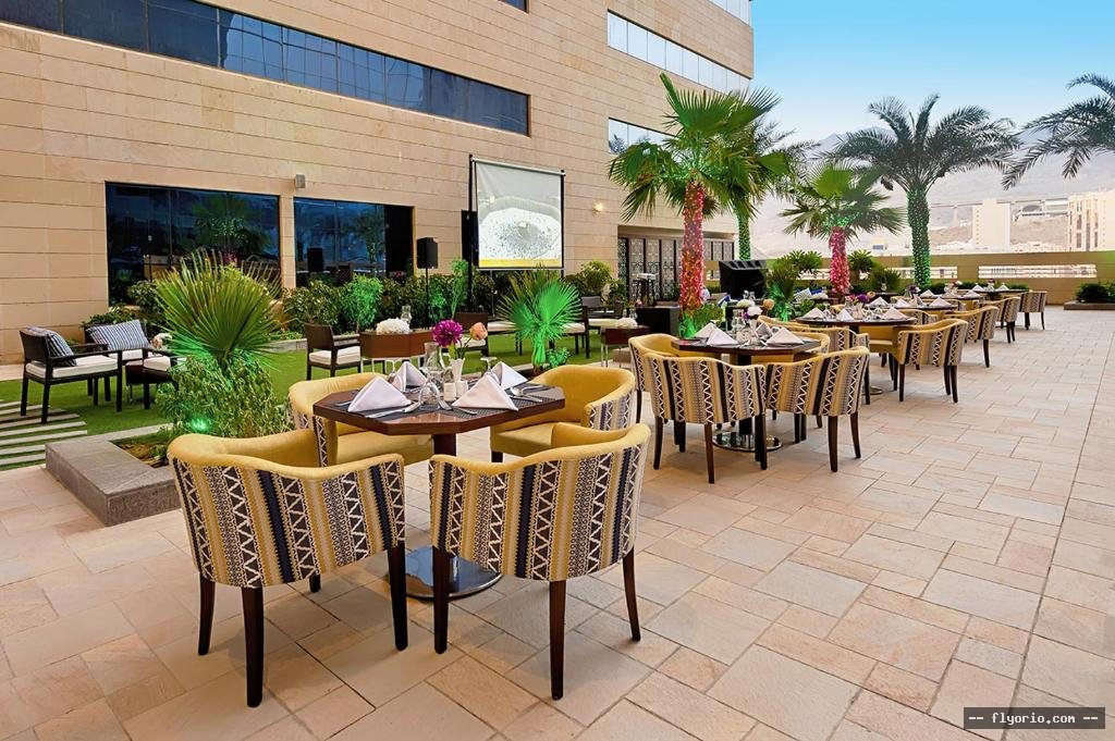 Holiday Suites Al Azizia Photo
