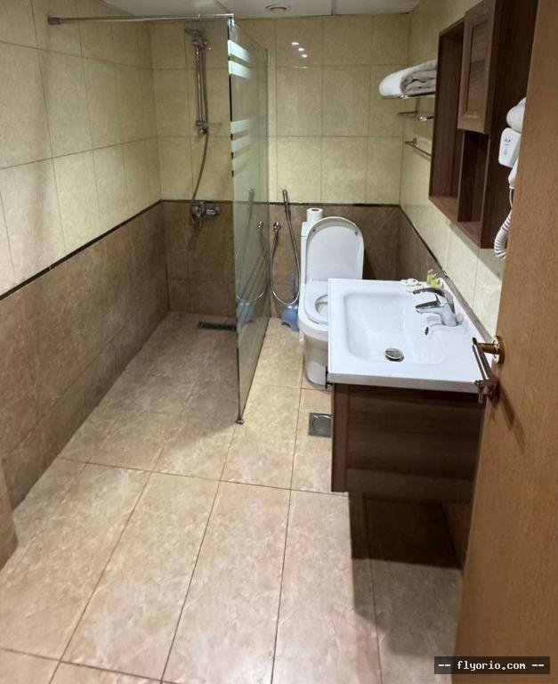 JNAH KhAS FY AJNHh TYBh MKARM ALMDYNH Photo