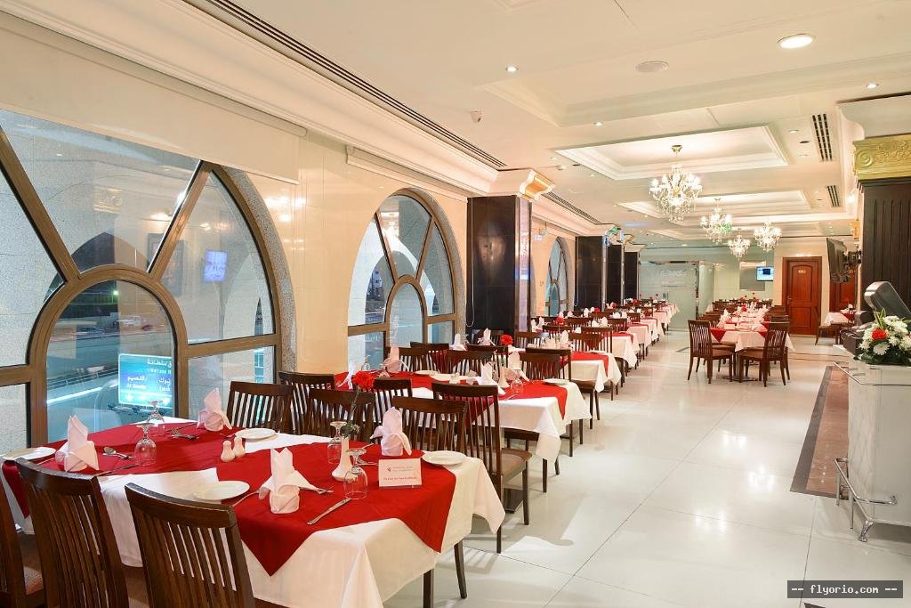 Kingsgate Hotel Deyar Photo