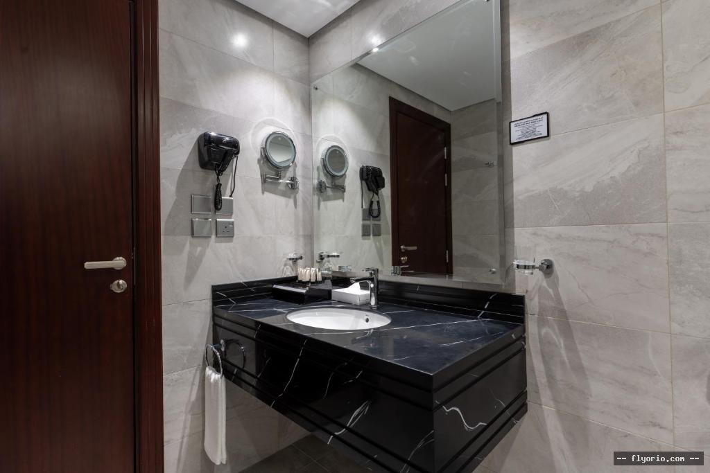 Lumian Hotel Photo