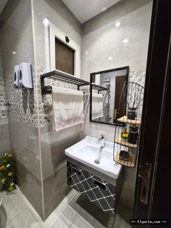 Luxury Studio with self check in Photo