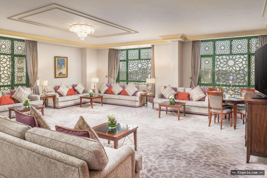 Madinah Hilton Hotel Photo