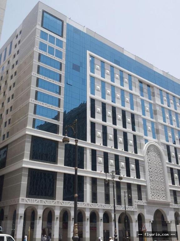 Nozol Royal Hotel Photo