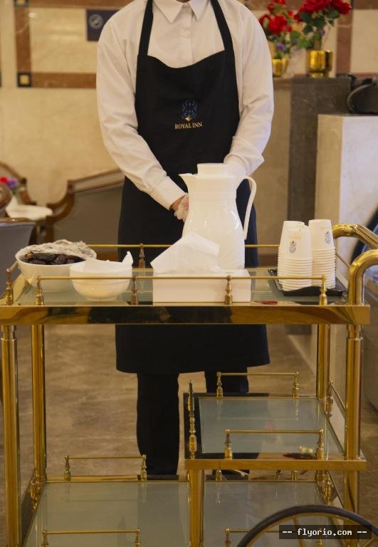 Nozol Royal Hotel Photo