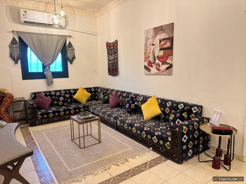 Nuzul Taibah Quba Avenue NZL TYBh JADh QBA' Photo