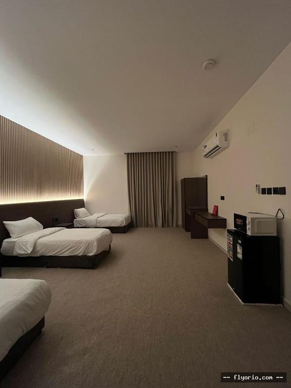 NZL ALDAR ALTYBh Photo
