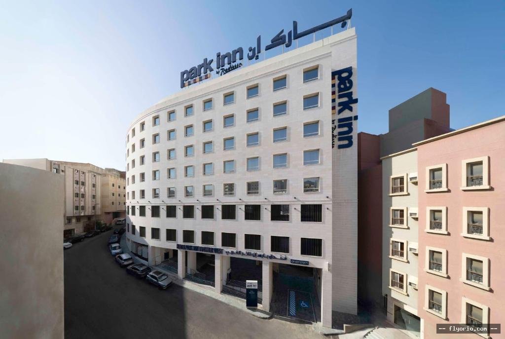 Park Inn by Radisson Makkah Thakher Algharbi Photo