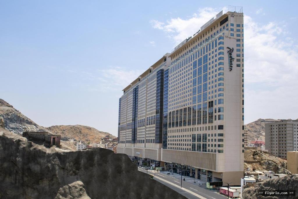 Radisson Hotel Makkah Thakher City Photo