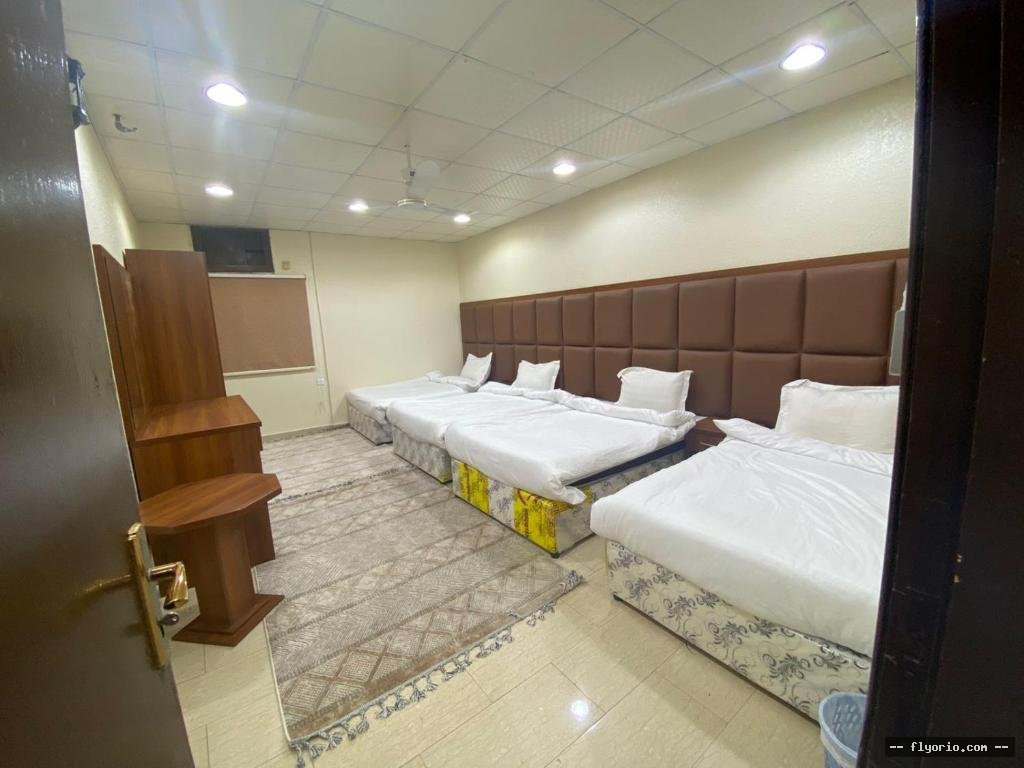 ShQQ AJYAD ALSD Photo