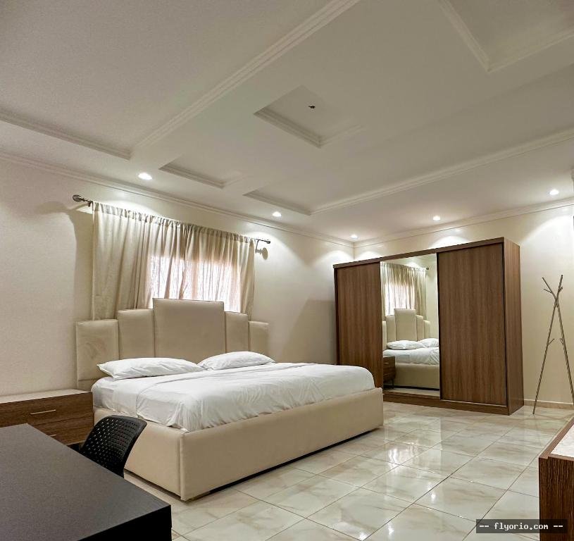 Spacious 3-Bedroom Retreat in Batha Quraish Photo