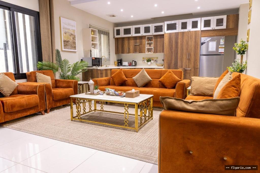 TYBh LLShQQ ALFAKhRhTaiba Luxury Apartments - 3 Bedrooms, 5 mins to Haram! Photo
