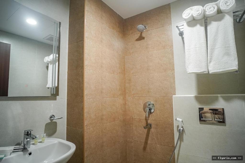 Worth Elite Hotel Photo